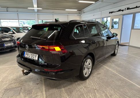 Volkswagen Golf, 2023 3