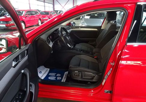 Volkswagen Passat Variant, 2023 3