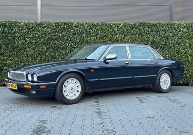 Daimler Double Six, 1995