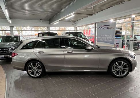 Mercedes-Benz C 220, 2021