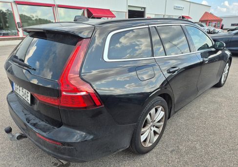 Volvo V60, 2022