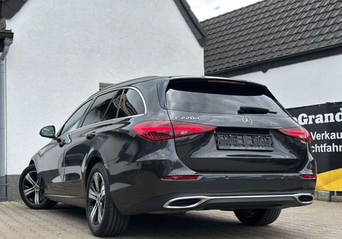 Mercedes-Benz C 220, 2023