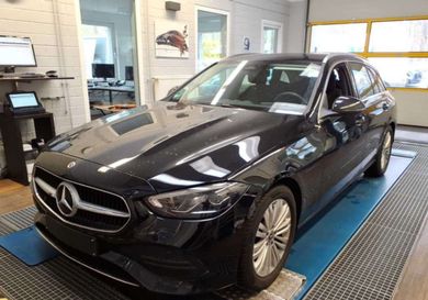 Mercedes-Benz C 200, 2025