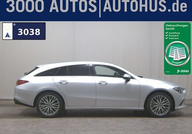 Mercedes-Benz CLA 220, 2022
