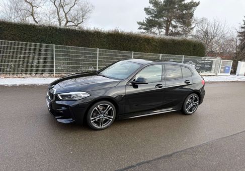 BMW 118, 2019