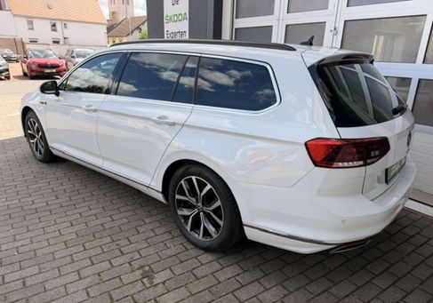 Volkswagen Passat Variant, 2020 3