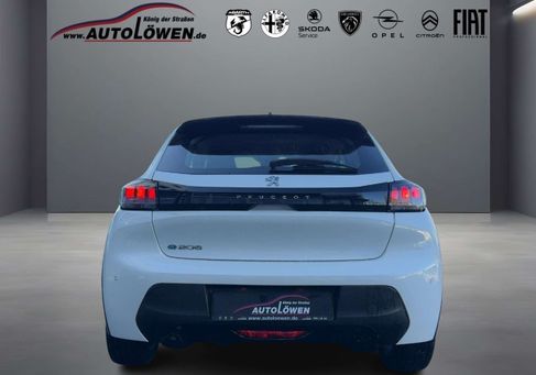Peugeot 208, 2022