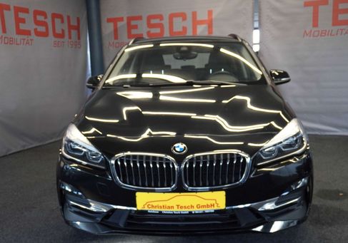 BMW 225, 2019