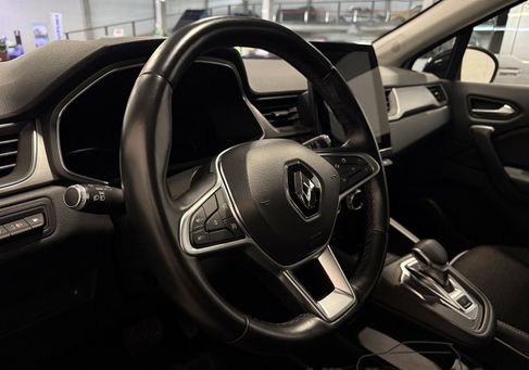 Renault Captur, 2021 3