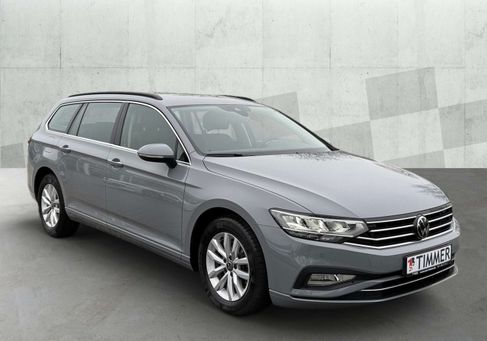 Volkswagen Passat Variant, 2023