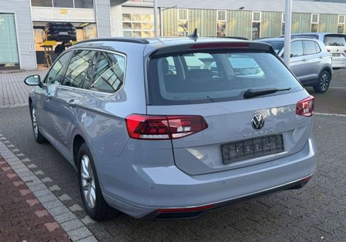 Volkswagen Passat Variant, 2023 3