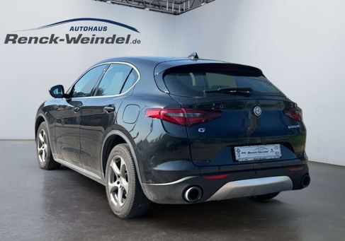 Alfa Romeo Stelvio, 2018