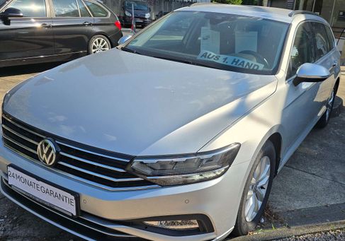 Volkswagen Passat Variant, 2020