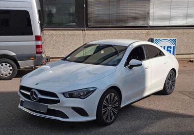 Mercedes-Benz CLA 200, 2022