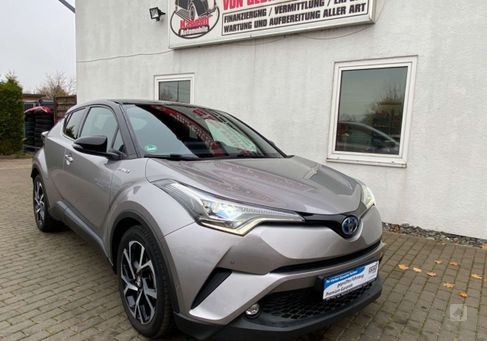 Toyota C-HR, 2017