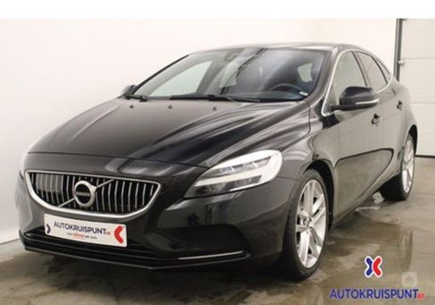 Volvo V40, 2017