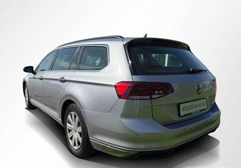 Volkswagen Passat Variant, 2023