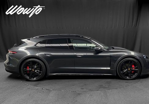 Porsche Taycan, 2023
