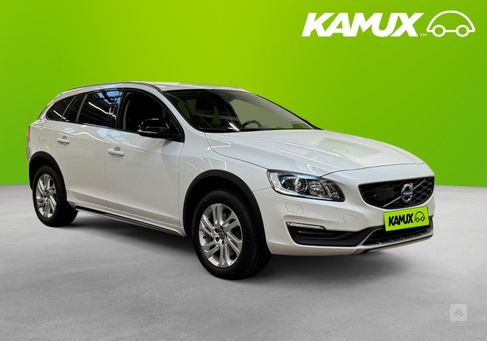 Volvo V60 Cross Country, 2017