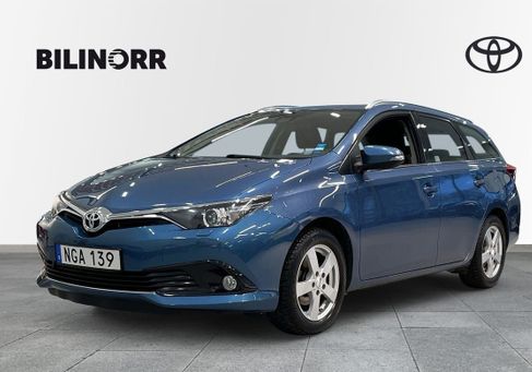 Toyota Auris Touring Sports, 2016
