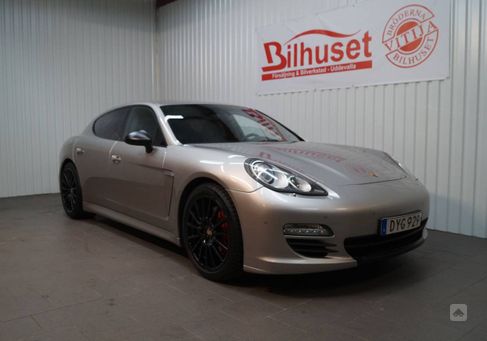 Porsche Panamera, 2012