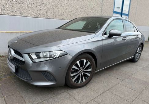 Mercedes-Benz A 180, 2020