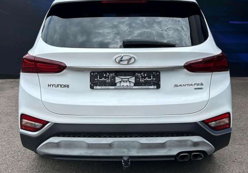 Hyundai Santa Fe, 2020 3