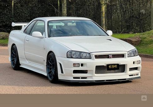 Nissan Skyline, 2002