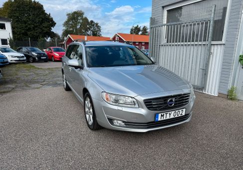 Volvo V70, 2016