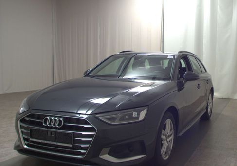 Audi A4, 2023 2
