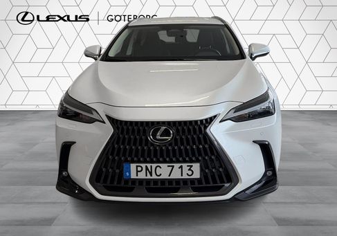 Lexus NX, 2023