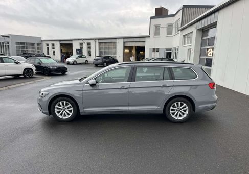 Volkswagen Passat Variant, 2024 3