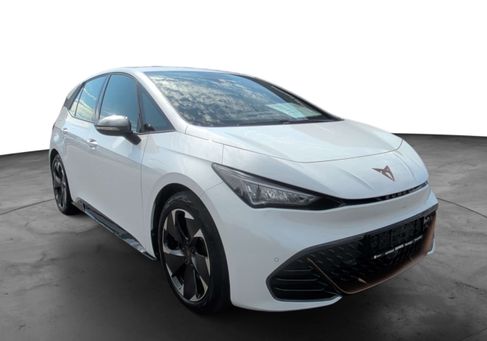 Cupra Born, 2024