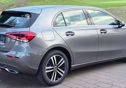 Mercedes-Benz A 250, 2021