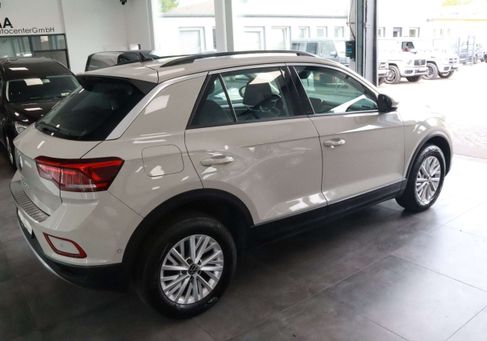 Volkswagen T-Roc, 2023