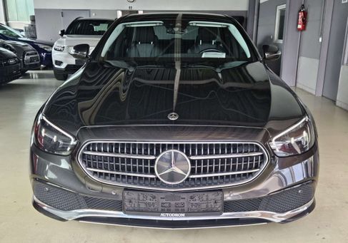 Mercedes-Benz E 300, 2020