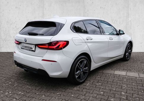 BMW 118, 2023