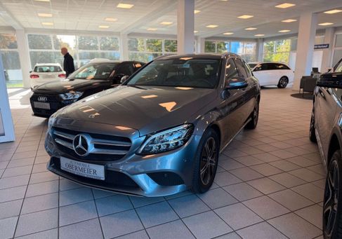 Mercedes-Benz C 300, 2019 3