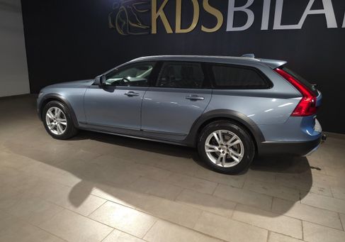 Volvo V90 Cross Country, 2018
