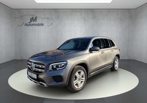 Mercedes-Benz GLB 180, 2023