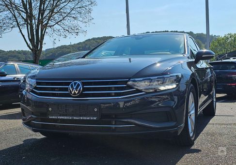 Volkswagen Passat, 2020