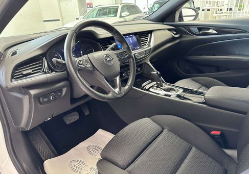 Opel Insignia, 2022