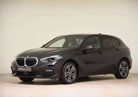 BMW 118, 2023