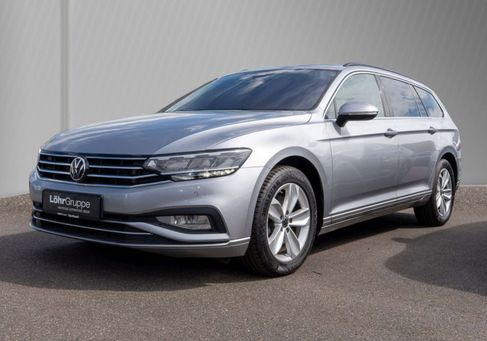 Volkswagen Passat Variant, 2023 3