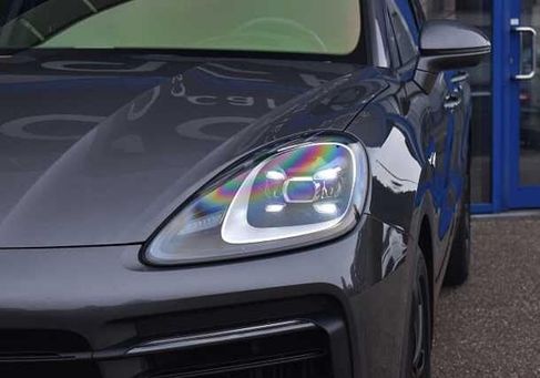 Porsche Cayenne, 2021