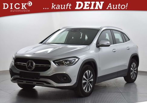 Mercedes-Benz GLA 200, 2021