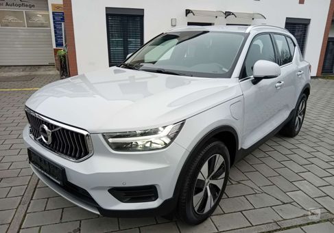 Volvo XC40, 2022