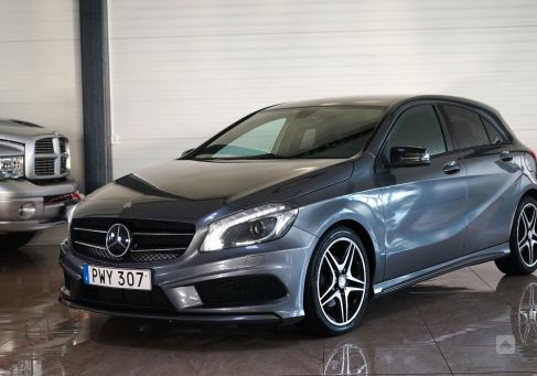 Mercedes-Benz A 180, 2015