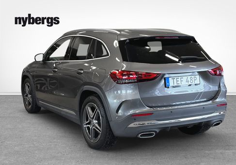 Mercedes-Benz GLA 200, 2020