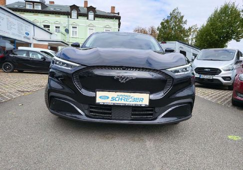 Ford Mustang Mach-E, 2022 3